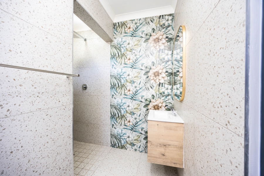 4 Bedroom Property for Sale in Blue Bend Eastern Cape